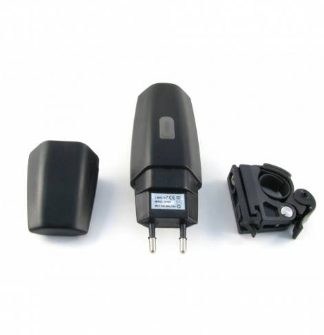 Фонарь-фара для самоката с подзарядкой fn4