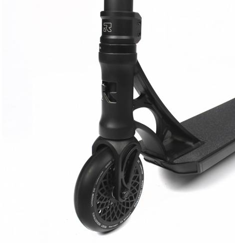 Трюковый самокат Root Industries Lithium SE Lotus 