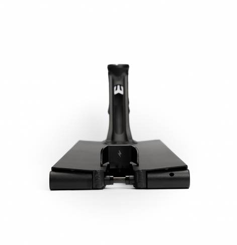 Дека Trust Vlad Shishov 23x6.8 Black 