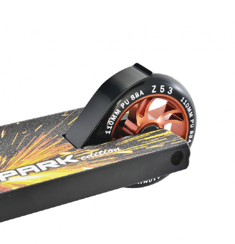 Трюковый самокат Z53 Spark Edition 