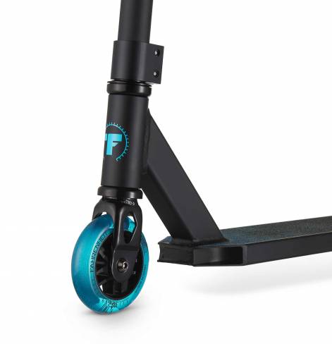 Трюковый самокат Fahrenheit F1 черно-голубой 