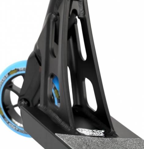 Трюковый самокат Addict Equalizer 