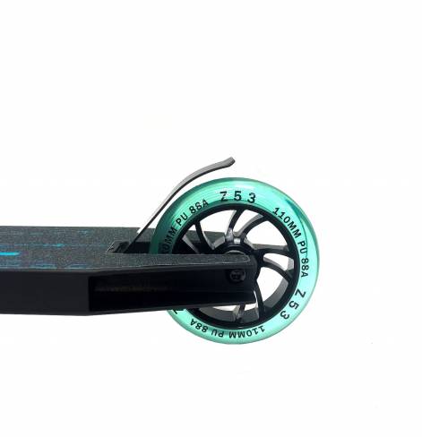 Трюковый самокат Z53 Matrix 